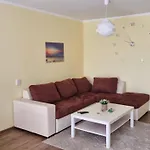 Oasis Deluxe By The Sea Apartamento Ravda