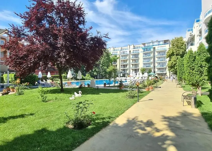 Oasis Deluxe By The Sea * Ravda