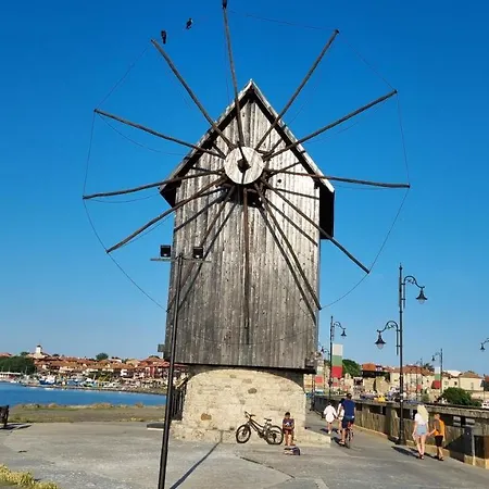 Oasis Deluxe By The Sea *