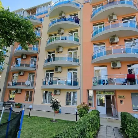 Oasis Deluxe By The Sea شقة *