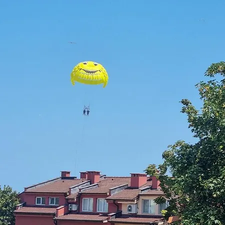 Oasis Deluxe By The Sea