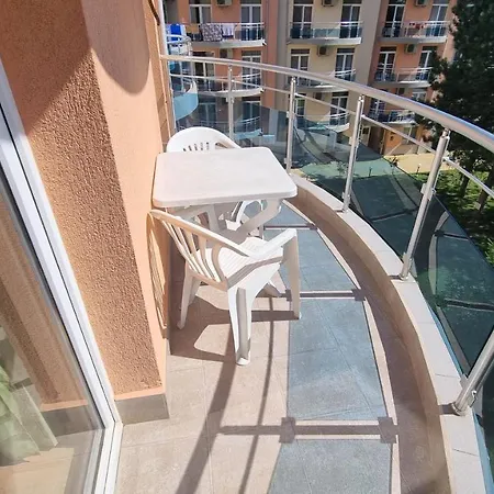 Oasis Deluxe By The Sea شقة رافدا