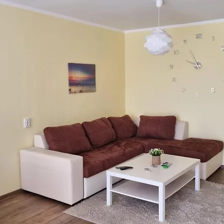 Oasis Deluxe By The Sea Apartment Ravda