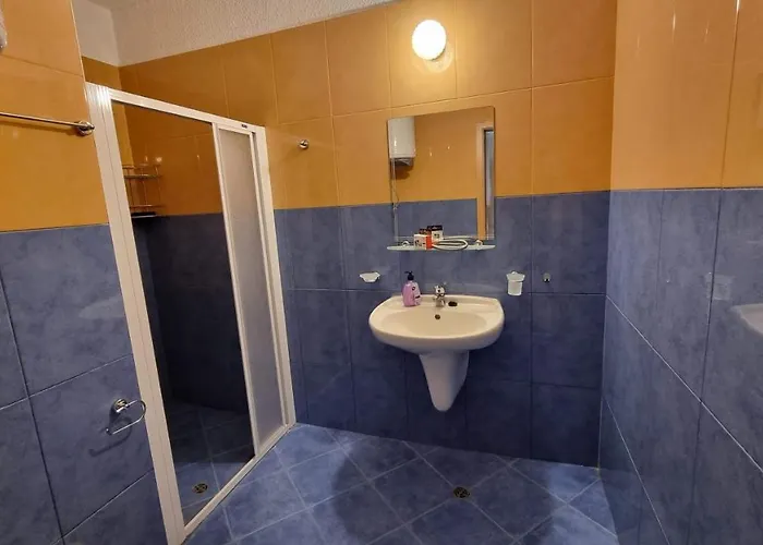 Oasis Deluxe By The Sea Apartmán Ravda