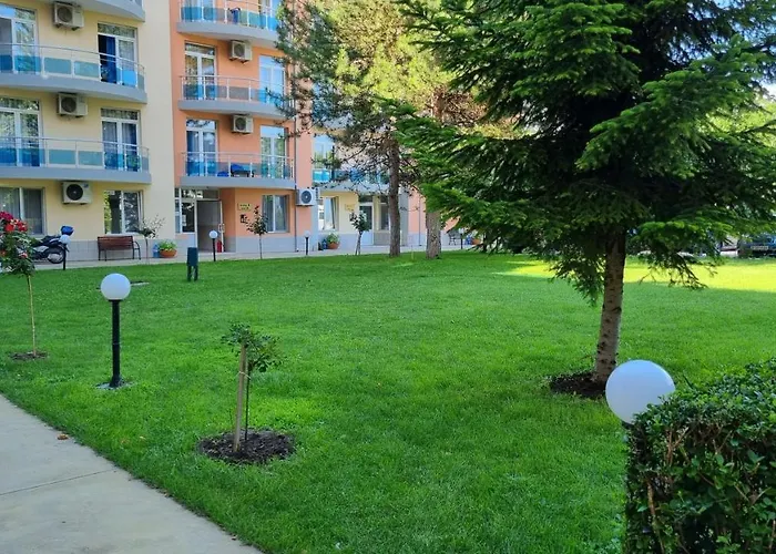 Oasis Deluxe By The Sea Apartmán Ravda