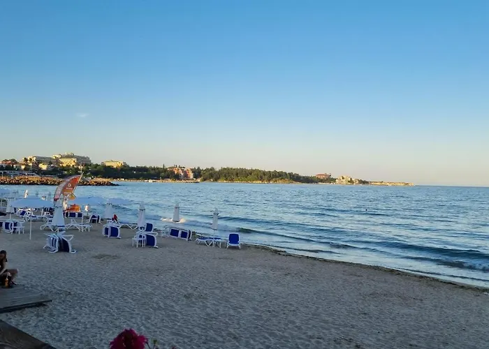 Oasis Deluxe By The Sea * Ravda