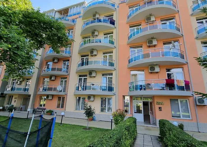 Oasis Deluxe By The Sea Apartmán *